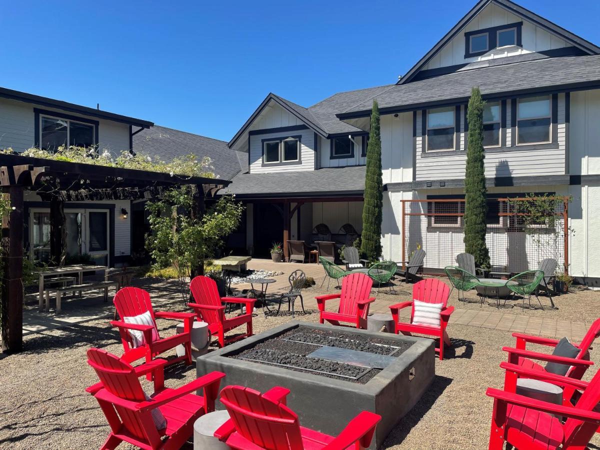 The Setting Inn Willamette Valley Newberg Esterno foto