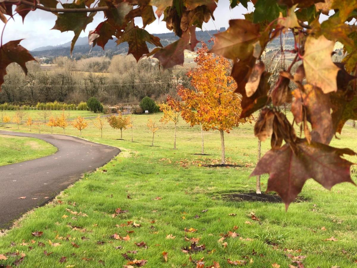 The Setting Inn Willamette Valley Newberg Esterno foto