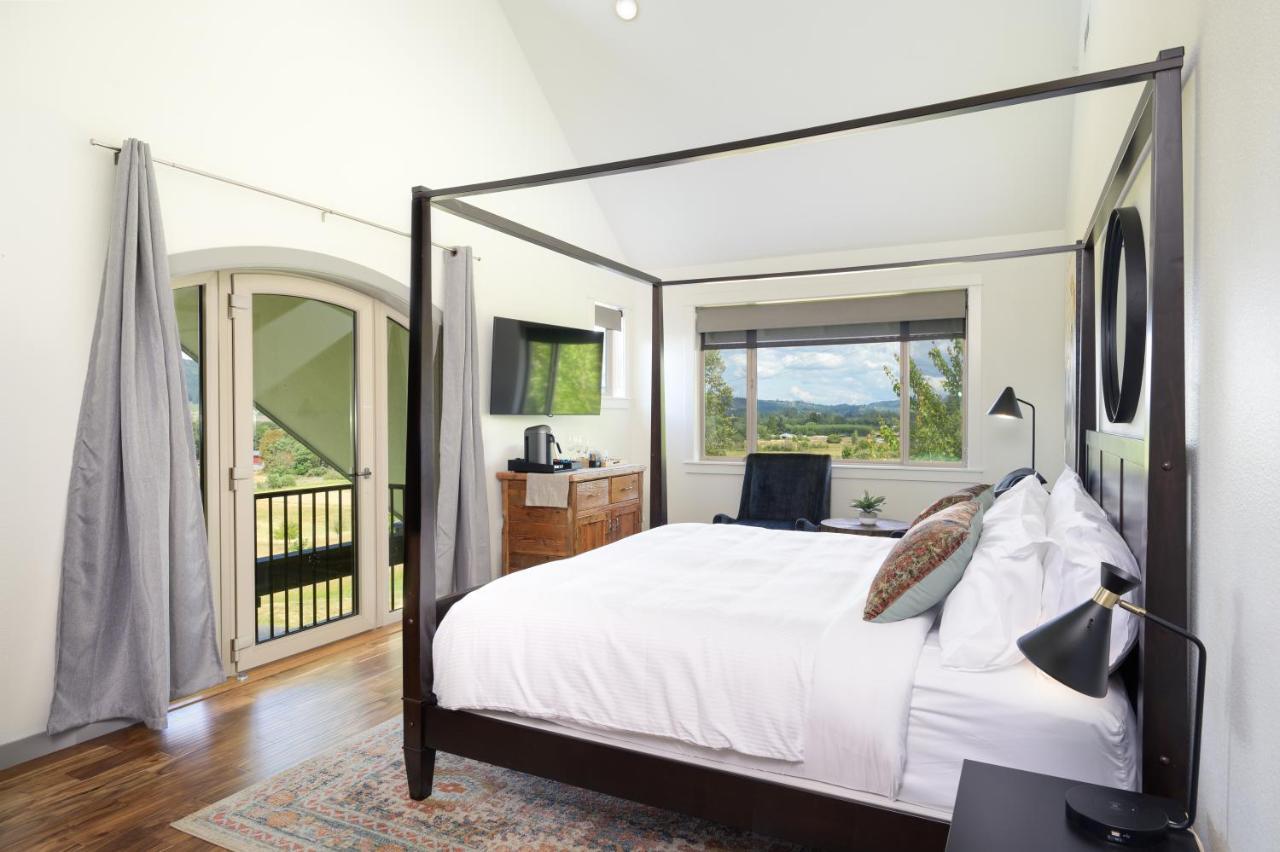 The Setting Inn Willamette Valley Newberg Esterno foto