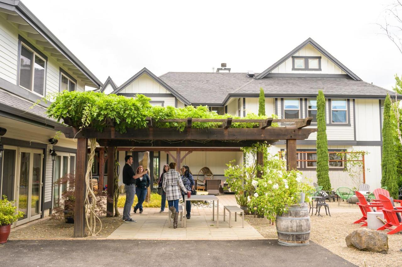 The Setting Inn Willamette Valley Newberg Esterno foto